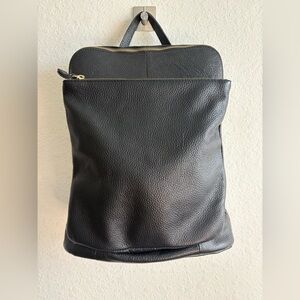 L. Credi Italian Pebbled Leather Convertible Backpack Crossbody  Shoulder Bag